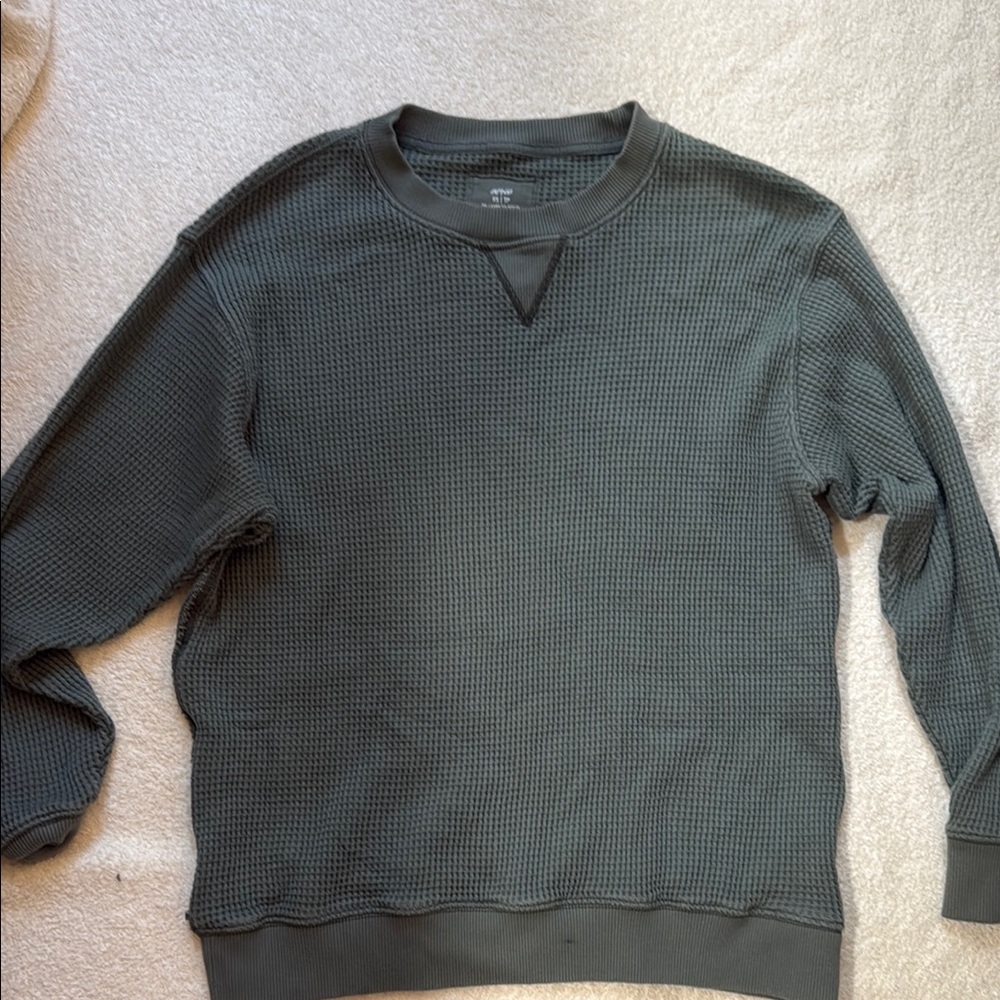Aerie Gray Crew Neck Sweater Soft and Cozy